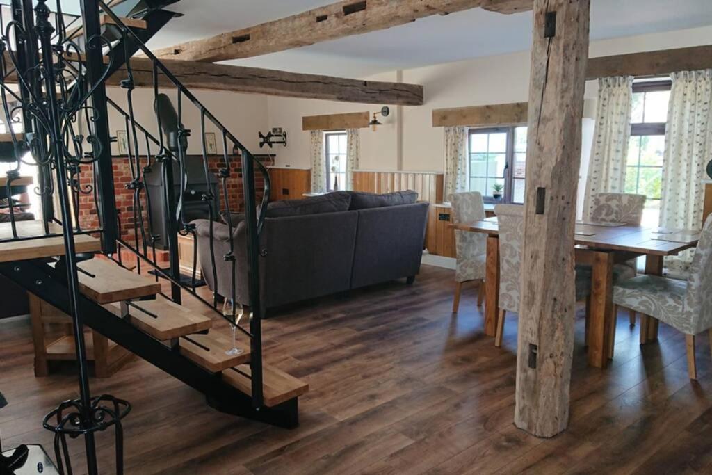 Lowlands Cottage 베컬스 외부 사진