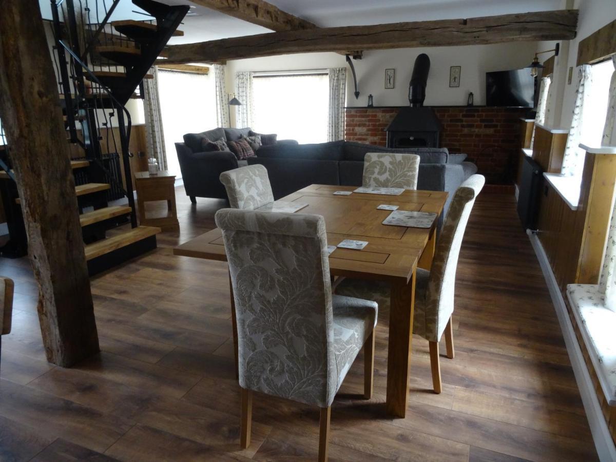 Lowlands Cottage 베컬스 외부 사진